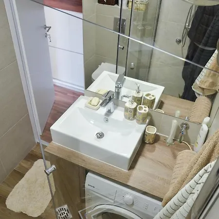 Alex Apartment